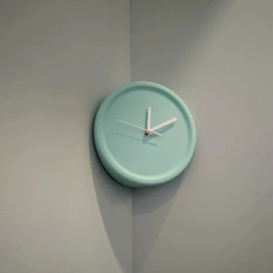 Nordic Resin Corner Wall Clock Round Shape
