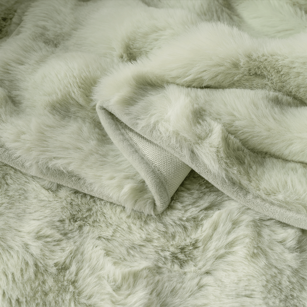 Plush Faux Fur Sofa Cover with Ribbed Texture