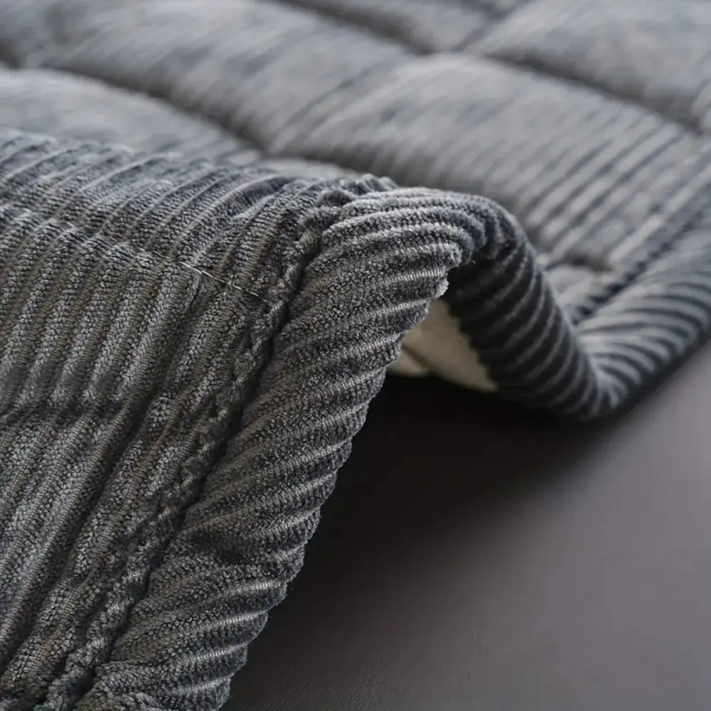 Quilted Couch Cover with Ribbed Edge