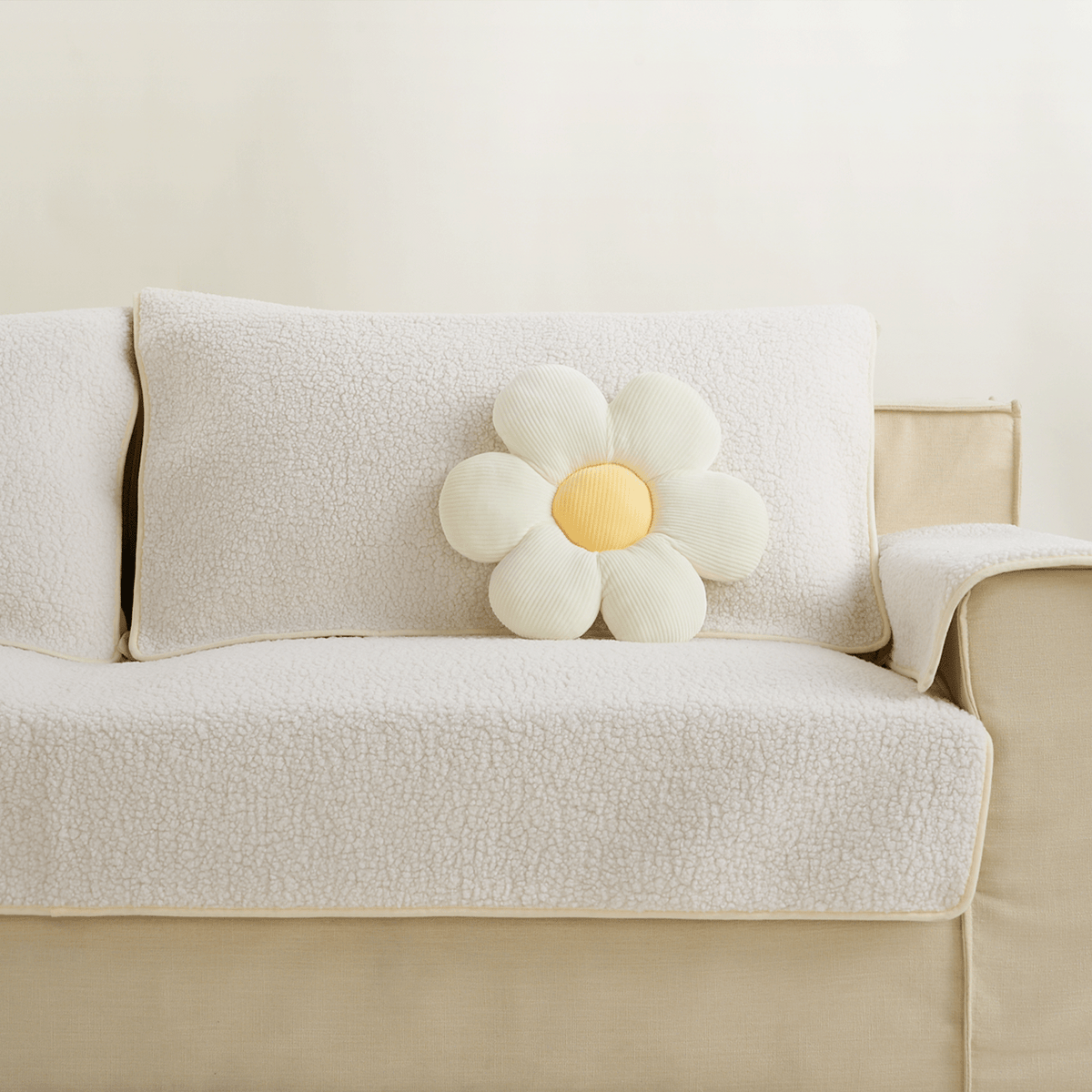 Flower-Shaped Plush Pillow with Ribbed Petals